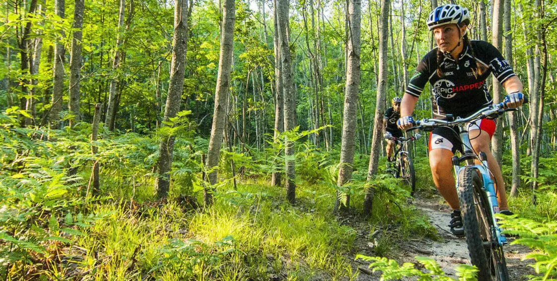 Woman-Biking-on-Vasa-Single-Track